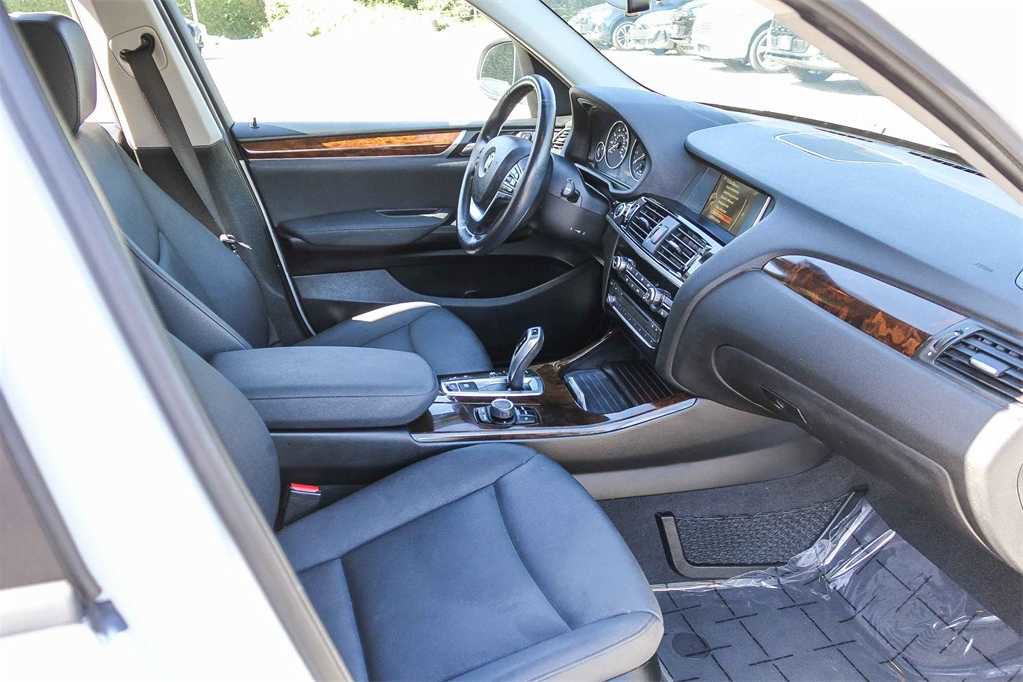 Used 2016 BMW X3 xDrive28i image 16
