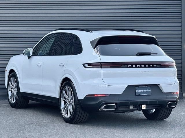 New 2026 Porsche Cayenne AWD/4WD image 3
