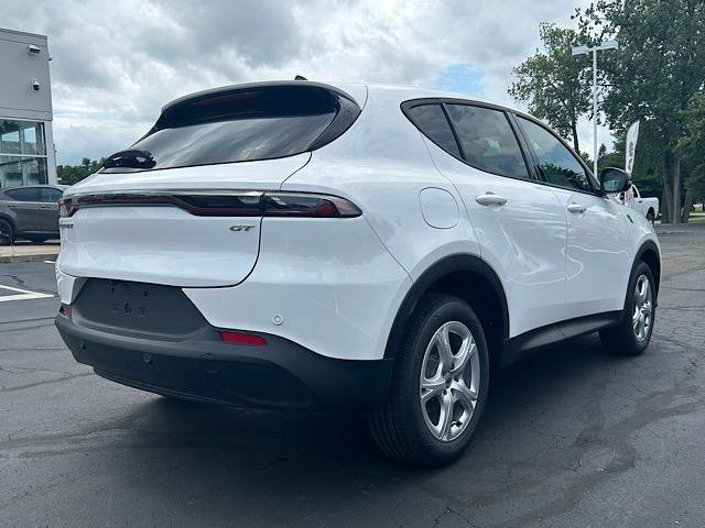 New 2025 Dodge Hornet GT image 3