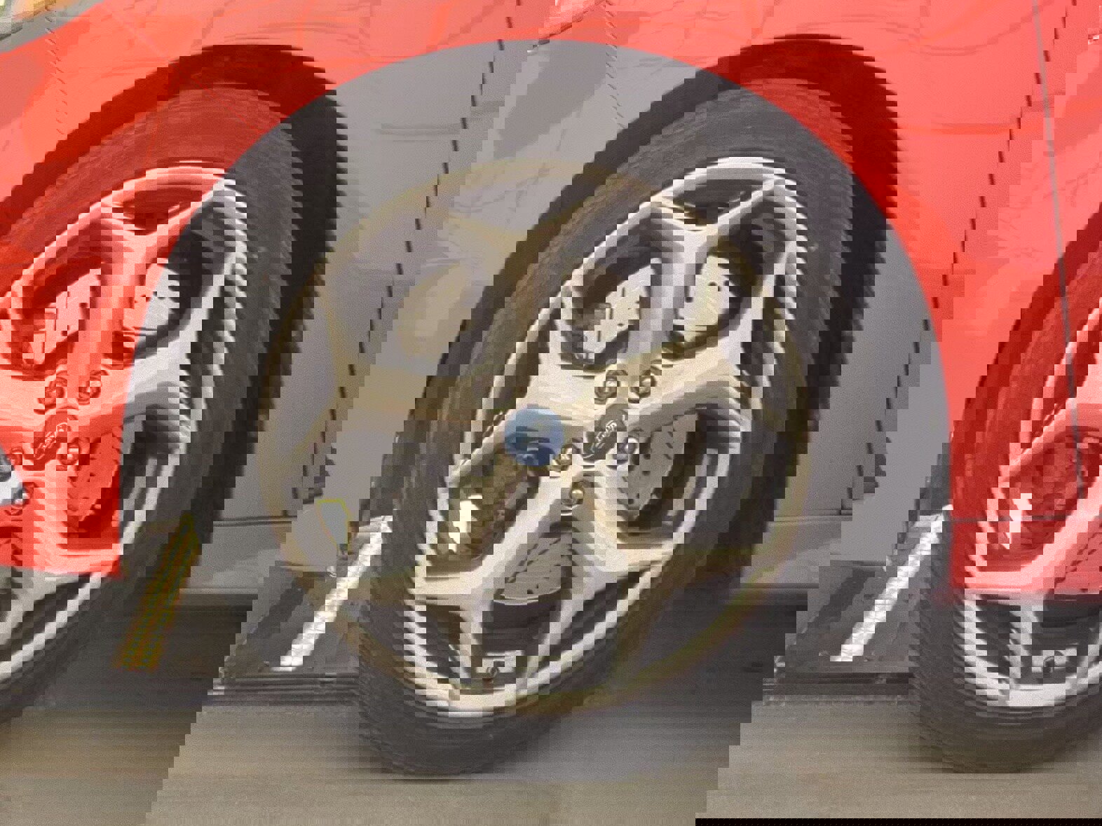 Used 2017 Ford Focus ST image 14