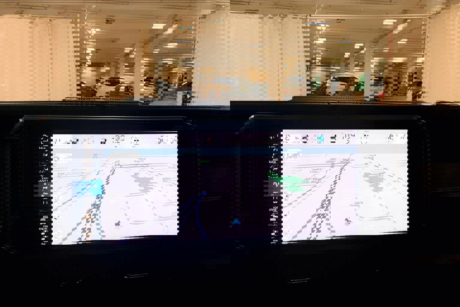 Used 2025 Jeep Wrangler Sahara w/ Safety Group image 35