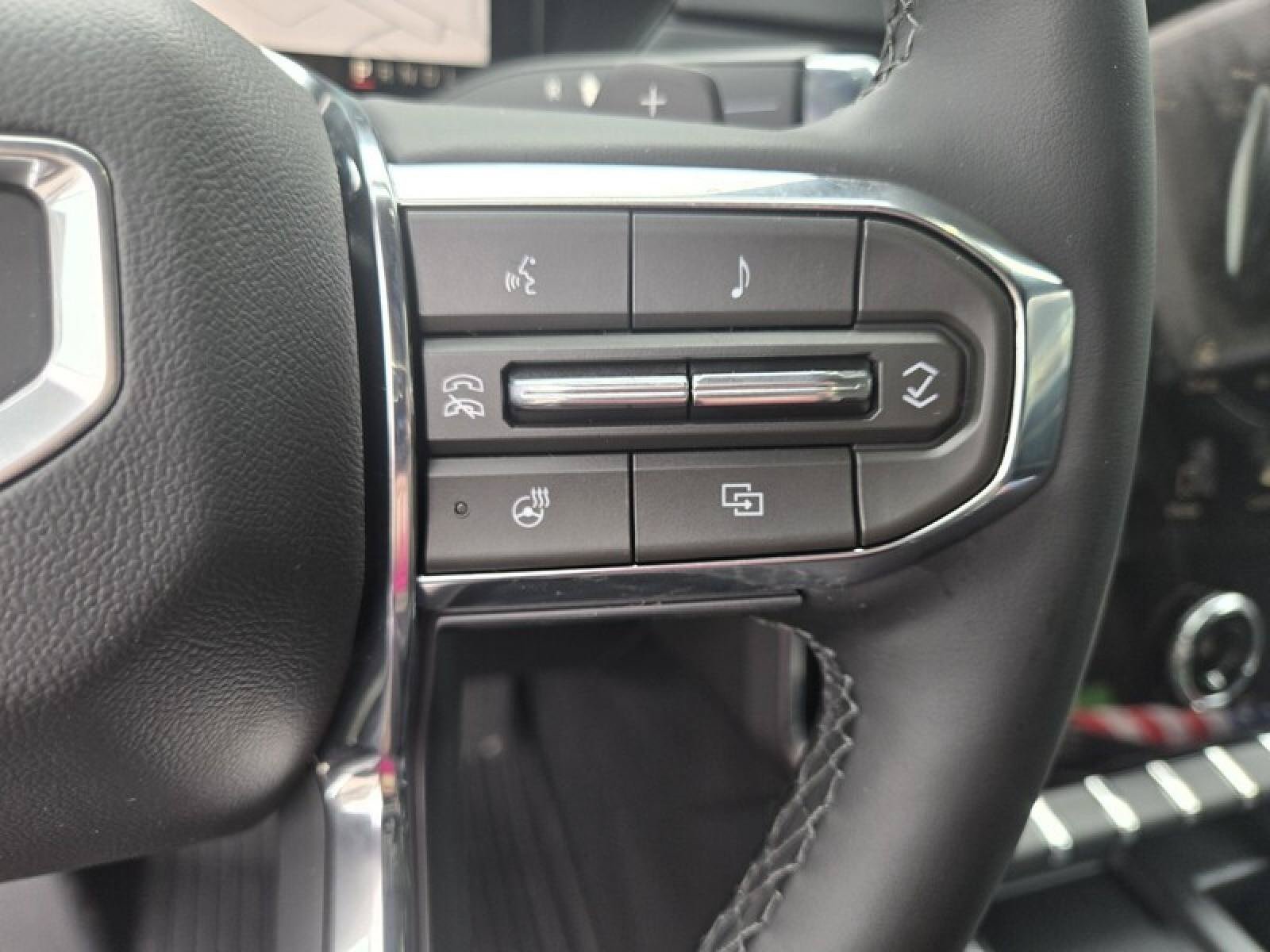 New 2026 GMC Acadia Elevation w/ Black Edition FWD image 12