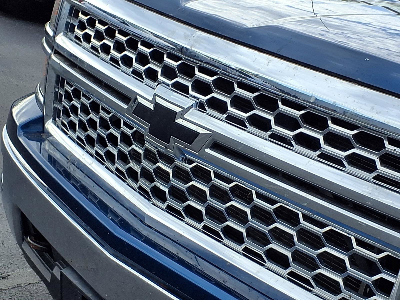 Used 2015 Chevrolet Silverado 1500 LT w/ All Star Edition AWD/4WD image 28