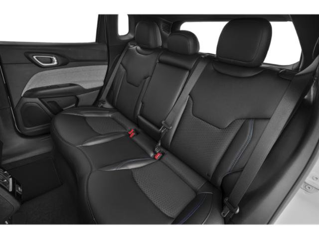 Certified 2025 Jeep Compass Limited AWD/4WD image 13