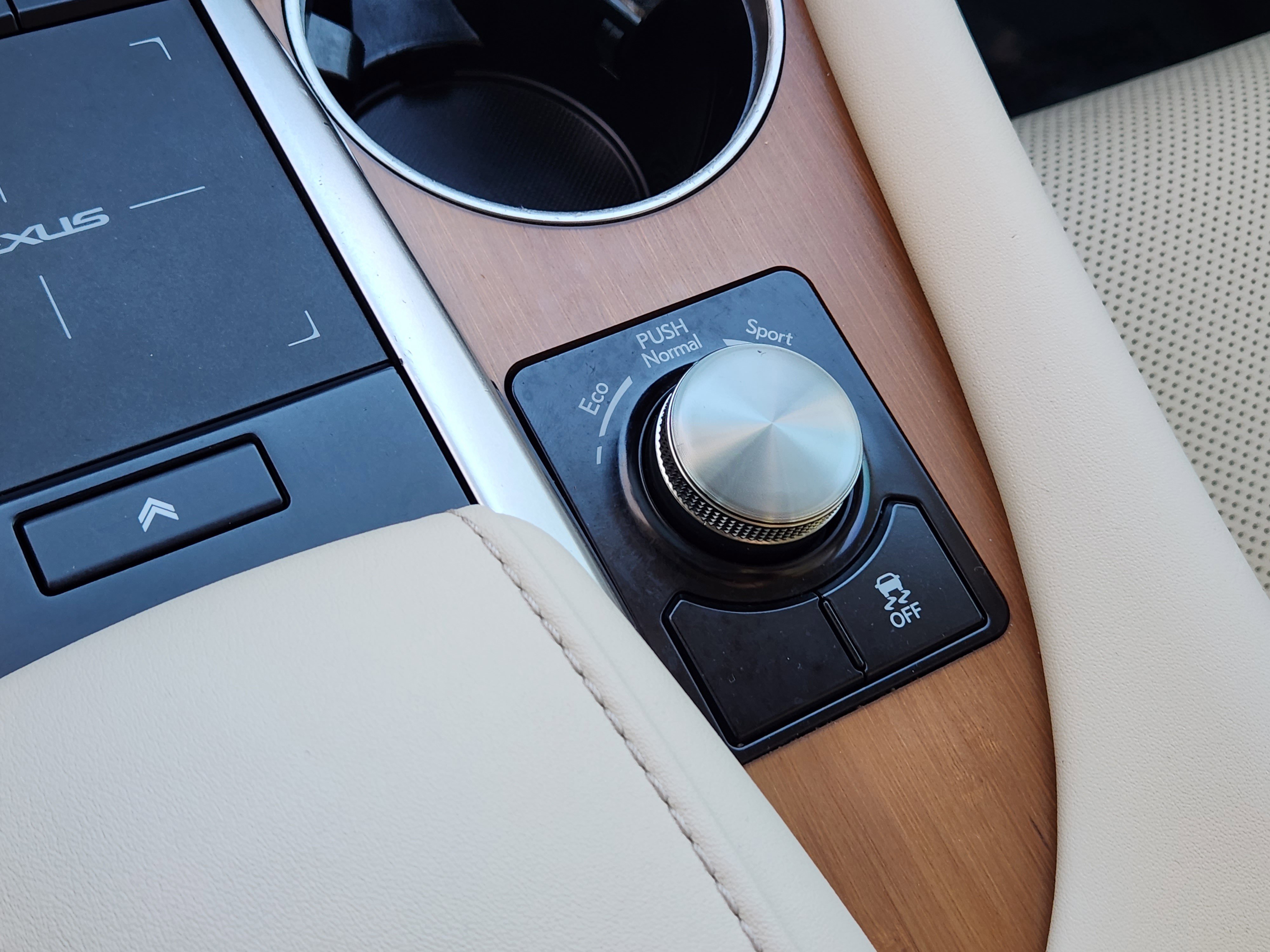 Certified 2022 Lexus RX 350 FWD w/ Premium Package image 27