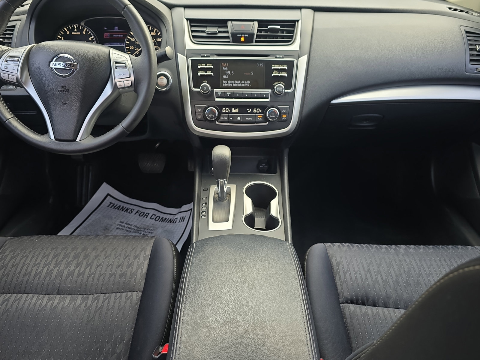 Used 2017 Nissan Altima 2.5 SV image 3