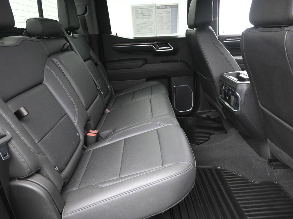 Used 2023 Chevrolet Silverado 1500 LTZ w/ LTZ Premium Package image 9