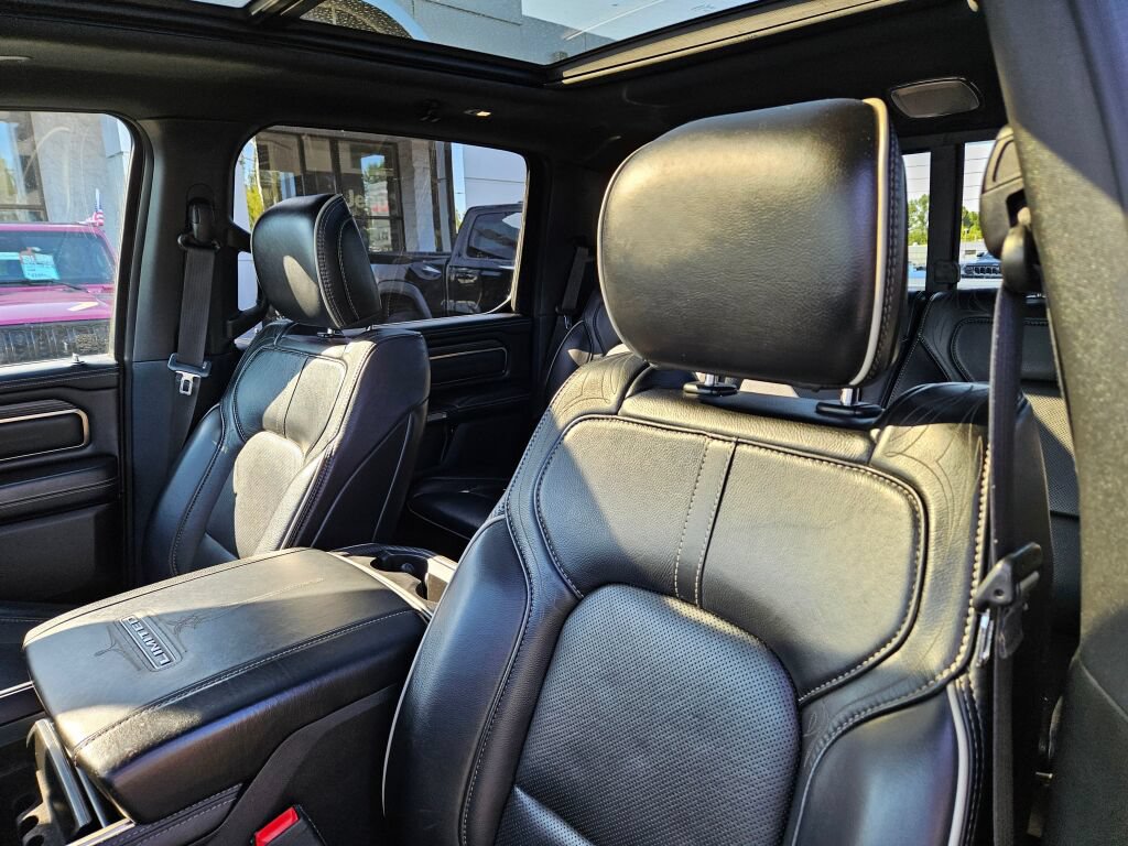 Used 2019 RAM 1500 Limited AWD/4WD image 16
