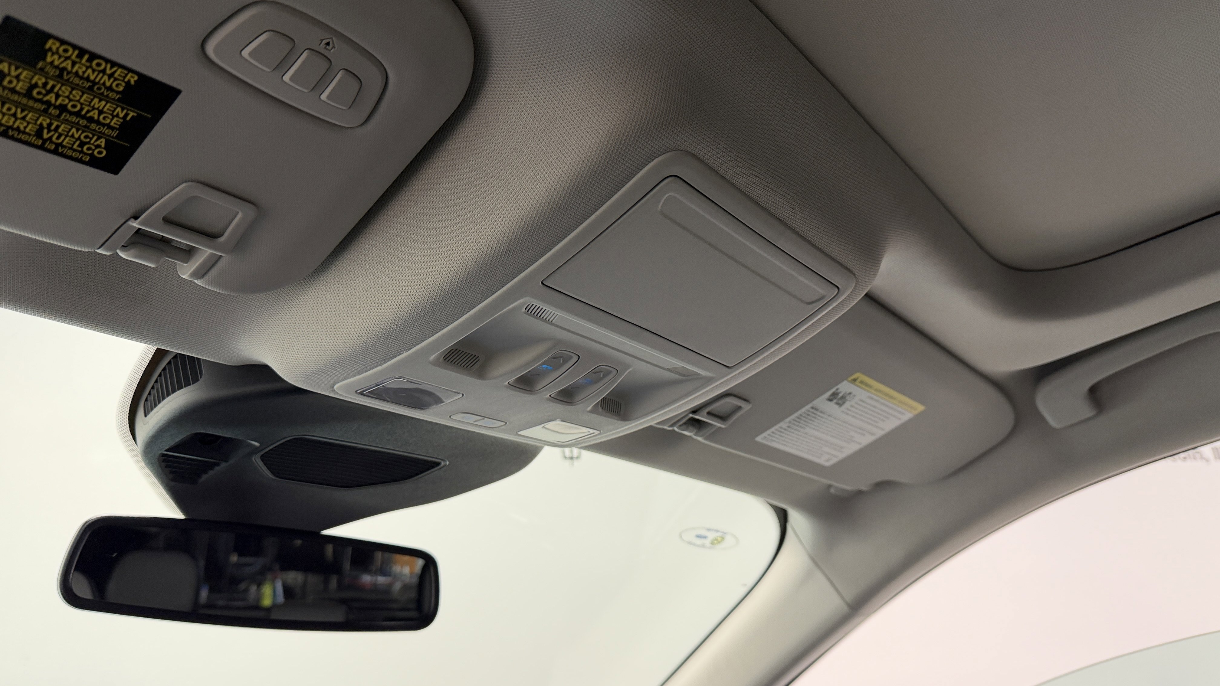 Used 2023 Ford Escape Platinum image 9