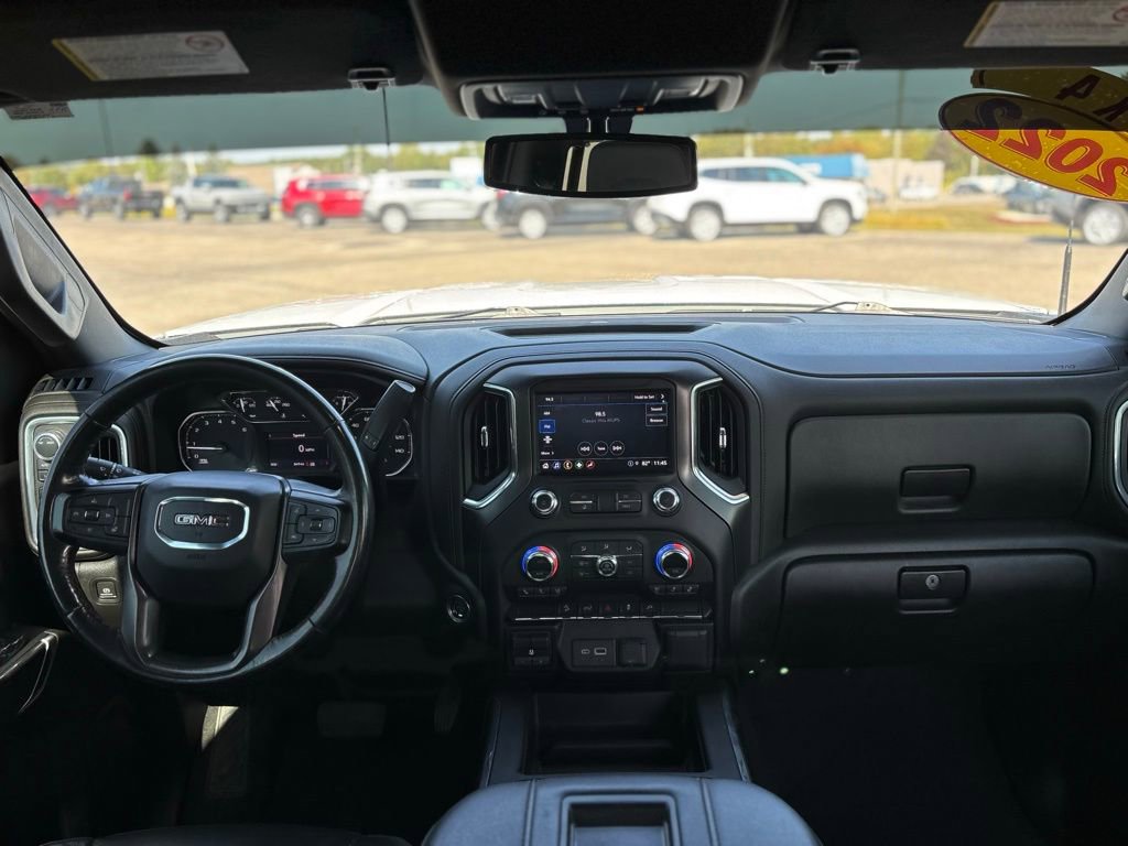 Used 2022 GMC Sierra 2500 AT4 image 14