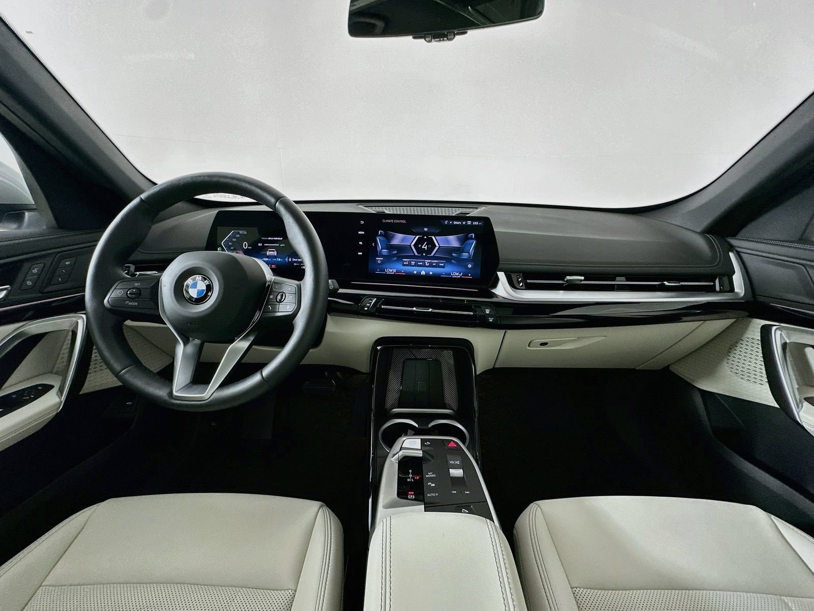 Used 2026 BMW X1 xDrive28i w/ Convenience Package AWD/4WD image 14