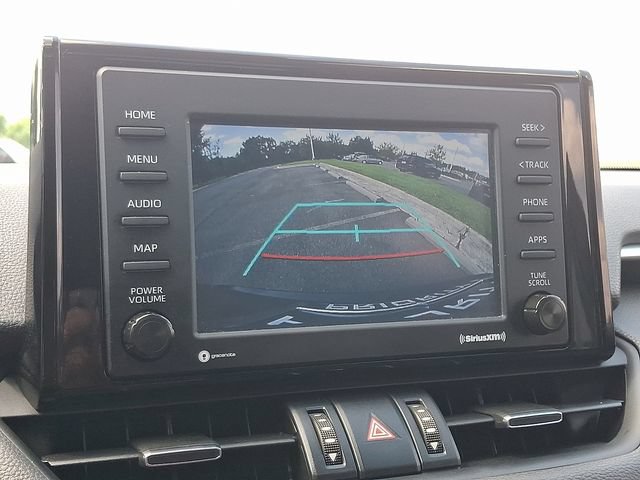 Used 2022 Toyota RAV4 XLE Premium AWD/4WD image 18