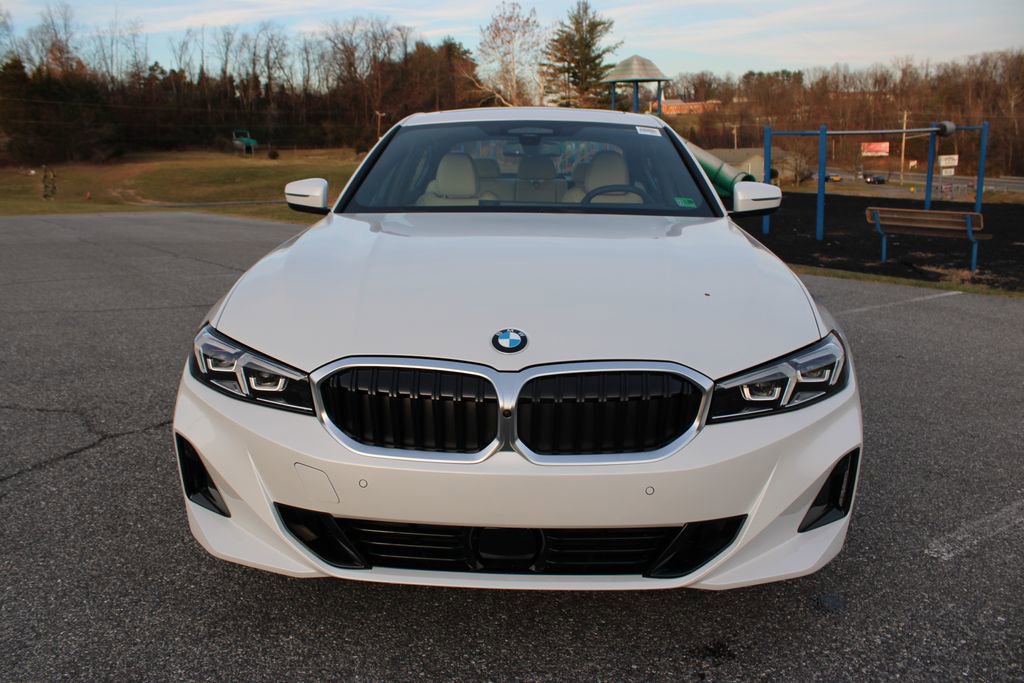 New 2026 BMW 330i xDrive Sedan image 3