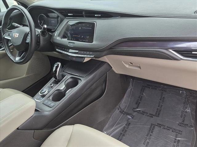 Used 2023 Cadillac XT4 Luxury FWD image 21