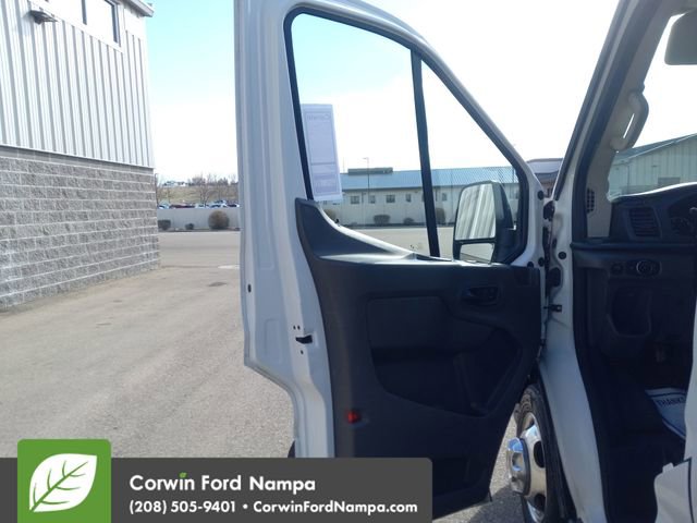 Used 2020 Ford Transit 350 XLT image 10