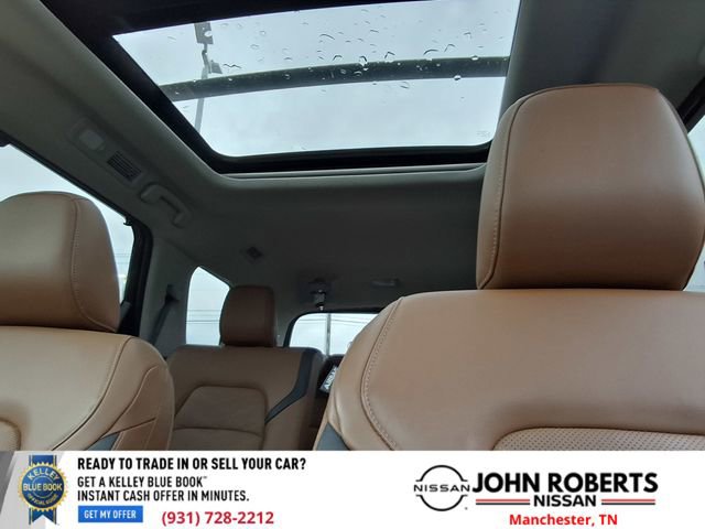 Used 2024 Nissan Pathfinder Platinum w/ Cargo Package image 25