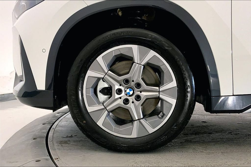 New 2027 BMW X1 xDrive28i AWD/4WD image 9
