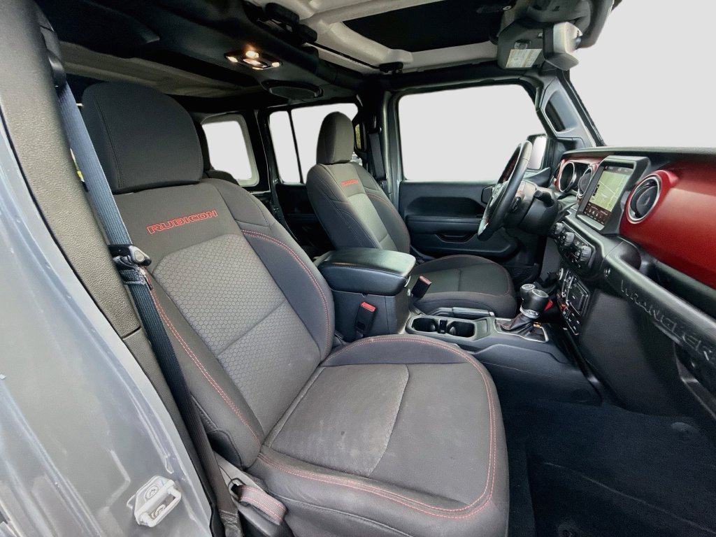 Certified 2022 Jeep Wrangler Unlimited Rubicon AWD/4WD image 32