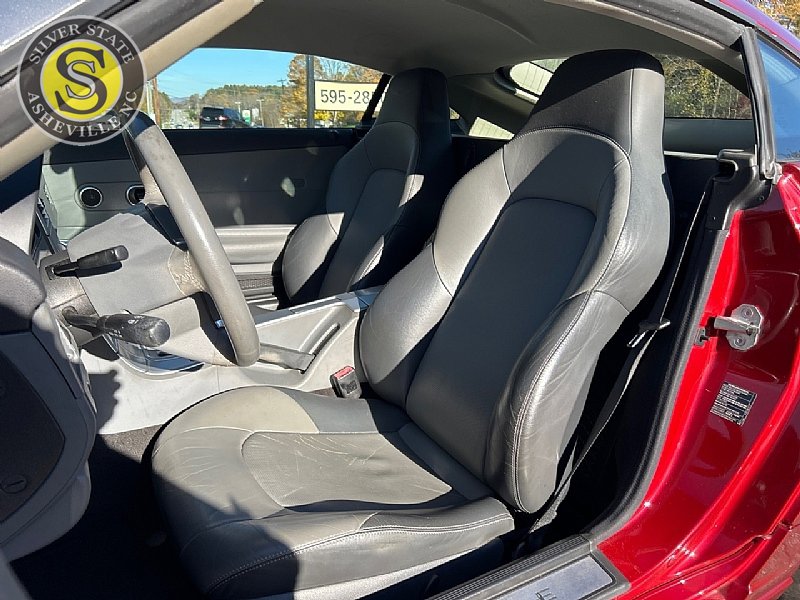 Used 2005 Chrysler Crossfire Limited image 12
