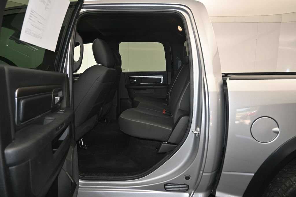 Used 2024 RAM 1500 Classic Warlock RWD image 22