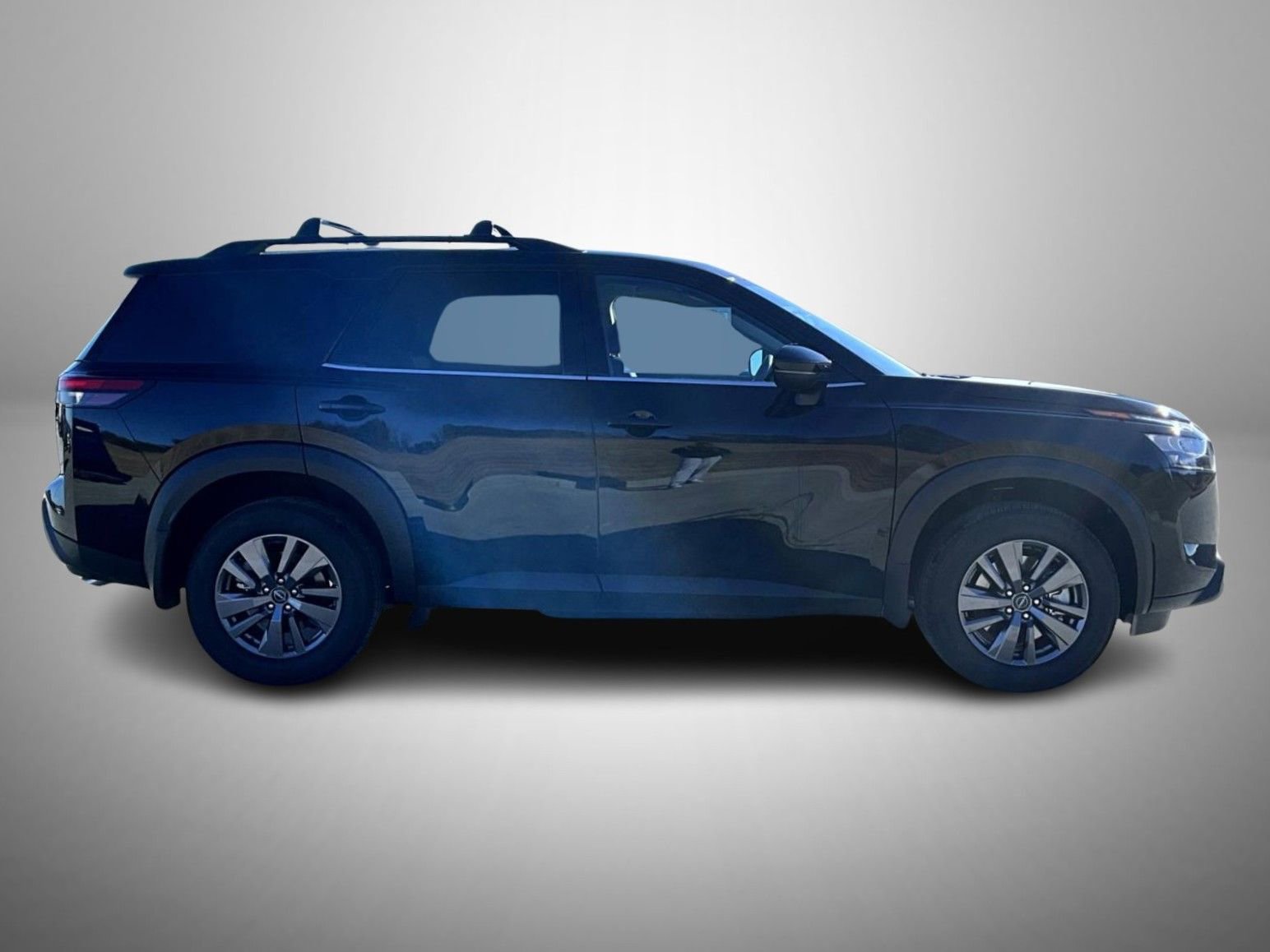 New 2025 Nissan Pathfinder SV w/ SV Premium Package image 4