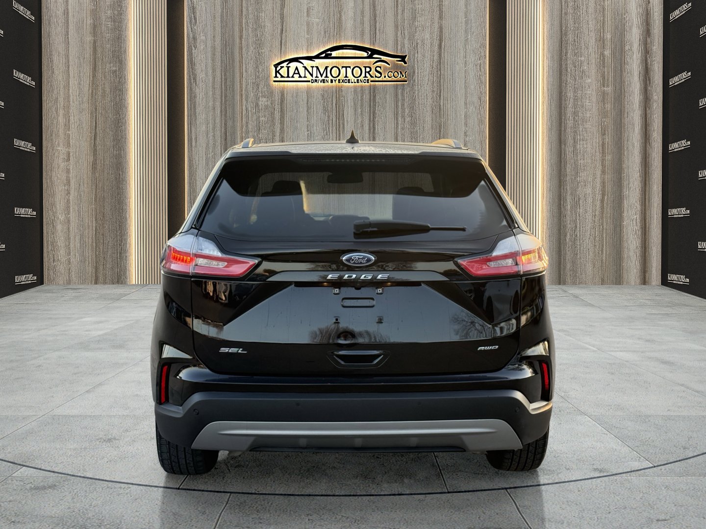 Used 2023 Ford Edge SEL w/ Convenience Package AWD/4WD image 6