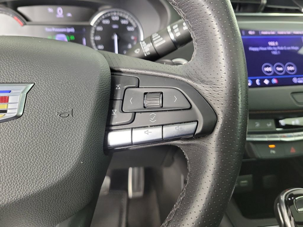 Used 2023 Cadillac XT4 Sport image 23