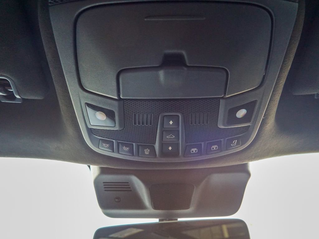 Used 2023 Lincoln Navigator L Black Label AWD/4WD image 34
