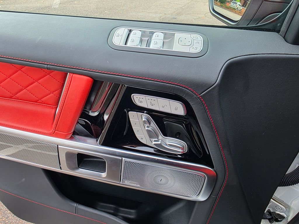 Used 2025 Mercedes-Benz G 63 AMG 4MATIC image 15