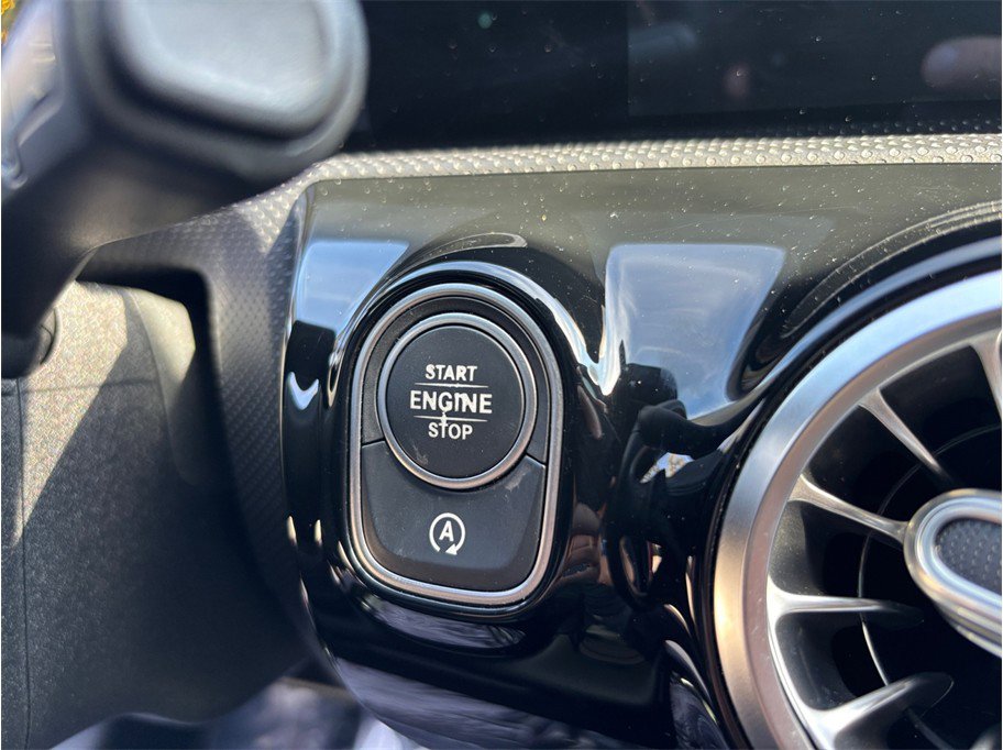 Used 2019 Mercedes-Benz A 220 image 25