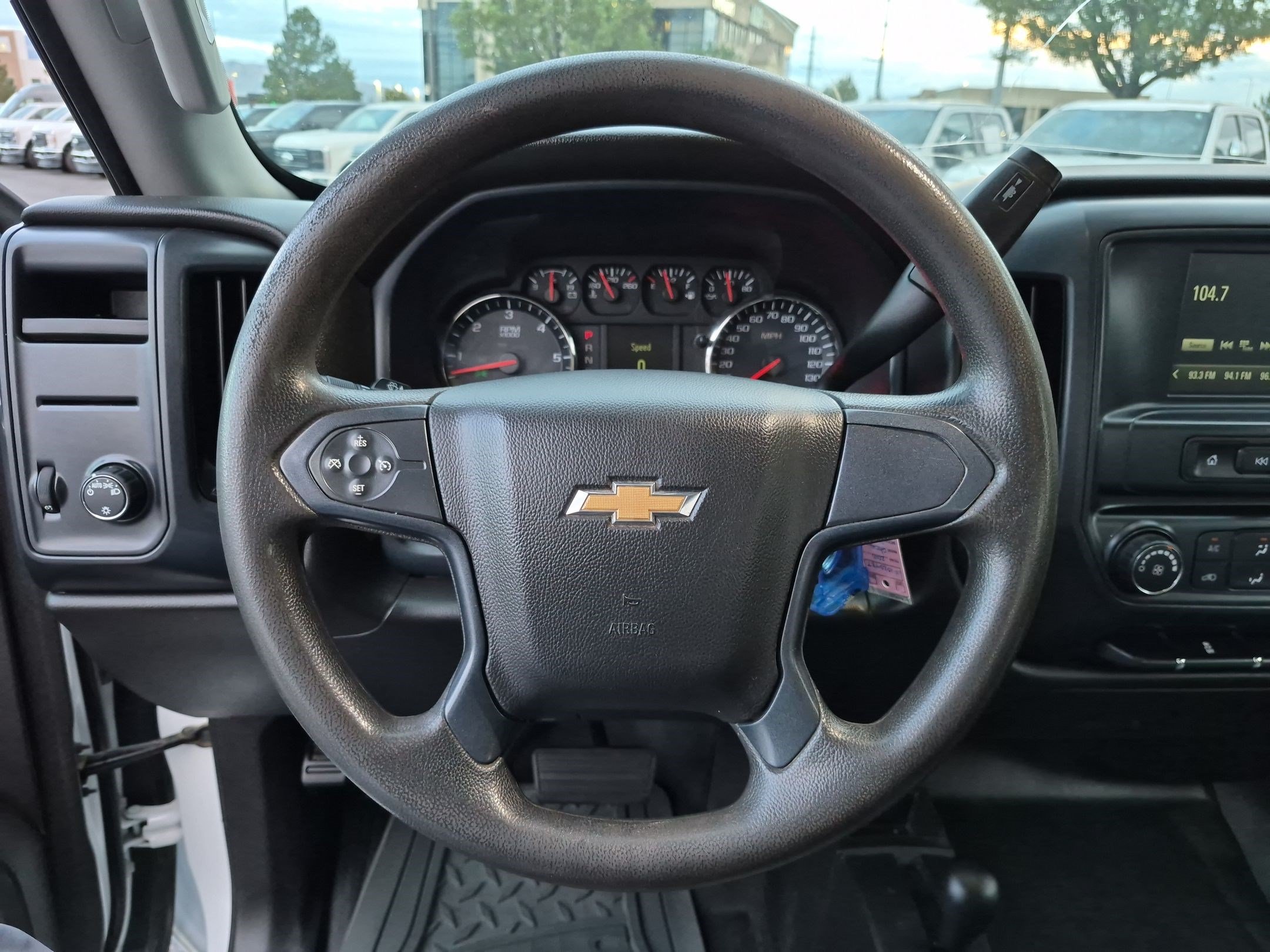 Used 2018 Chevrolet Silverado 2500 W/T w/ Snow Plow Prep Package AWD/4WD image 18