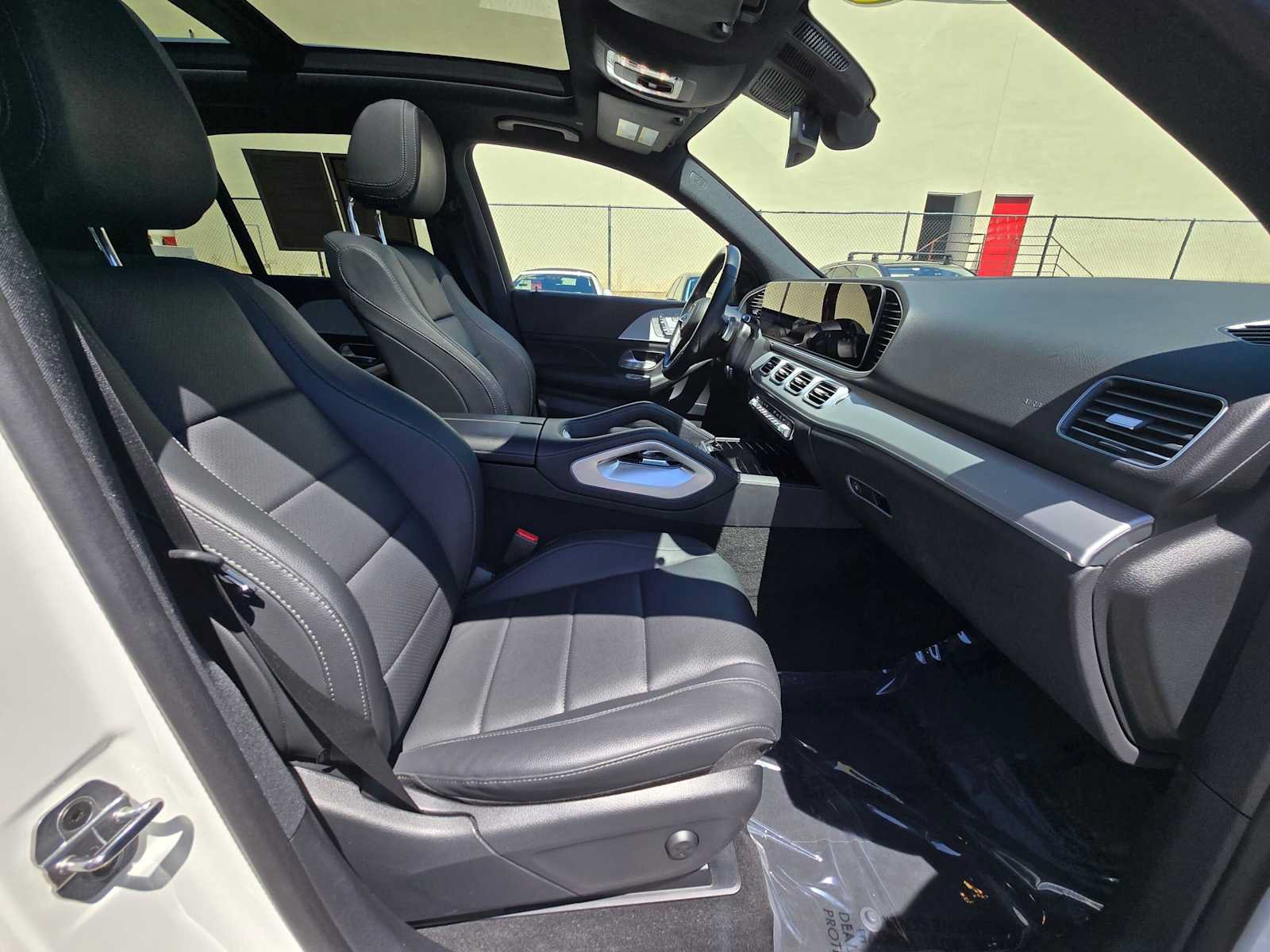 Used 2025 Mercedes-Benz GLE 350 4MATIC image 12