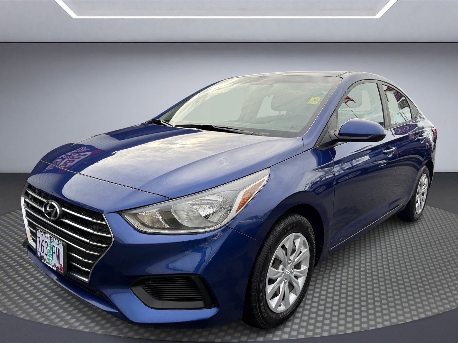Used 2021 Hyundai Accent SE FWD image 1