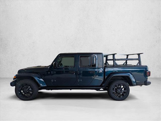 Used 2025 Jeep Gladiator Sport AWD/4WD image 8
