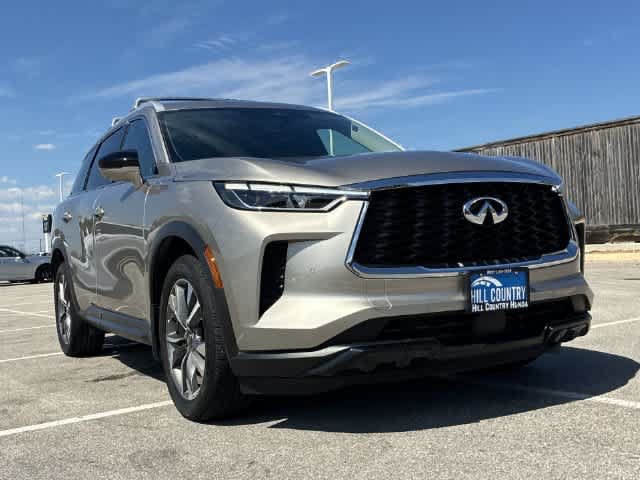 Used 2025 INFINITI QX60 Luxe w/ Cargo Package FWD image 10