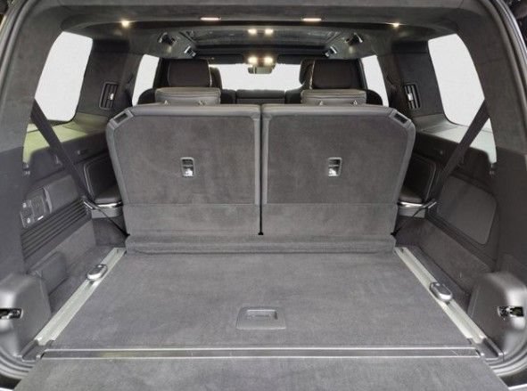 Used 2023 Rivian R1S Adventure AWD/4WD image 6
