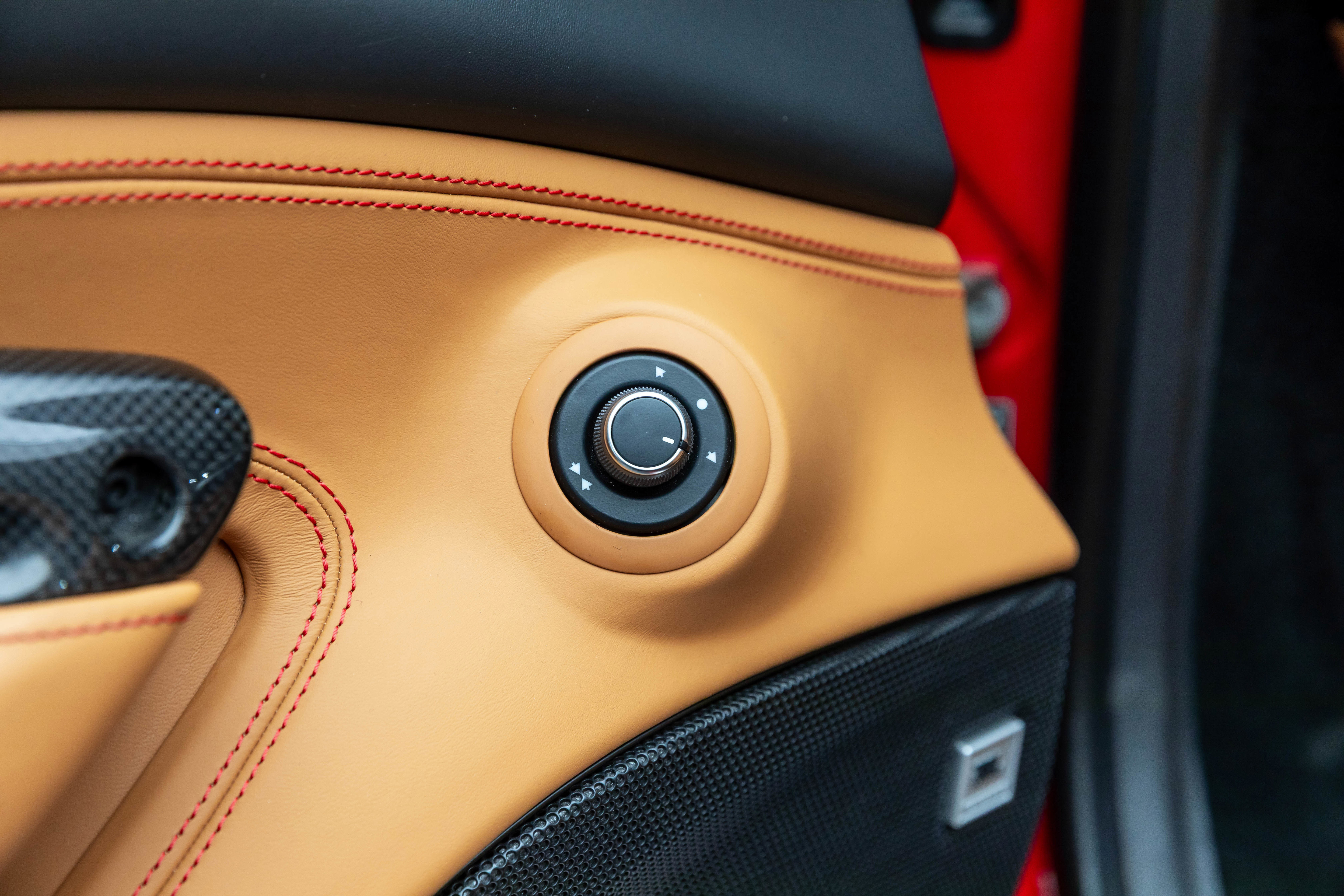 Certified 2022 Ferrari F8 Tributo image 14