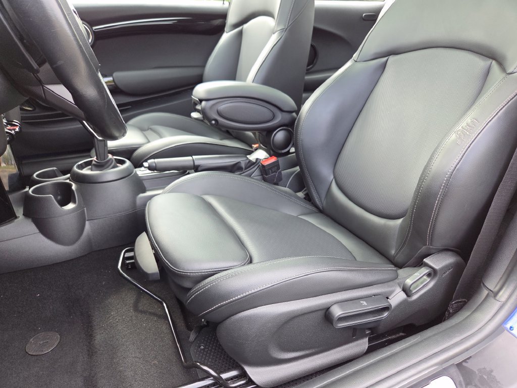 Used 2020 MINI Cooper S FWD image 27