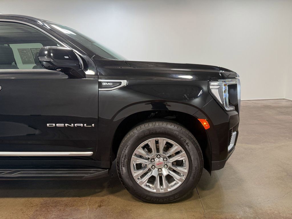 Used 2024 GMC Yukon Denali image 31