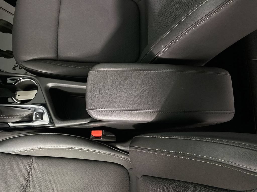 Certified 2024 Buick Encore GX Preferred AWD/4WD image 20
