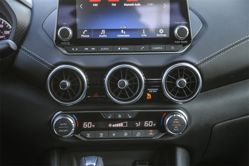 Used 2025 Nissan Sentra SV w/ All-Weather Package FWD image 11