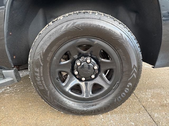 Used 2017 Chevrolet Tahoe 4WD w/ Remote Keyless Entry Package image 49