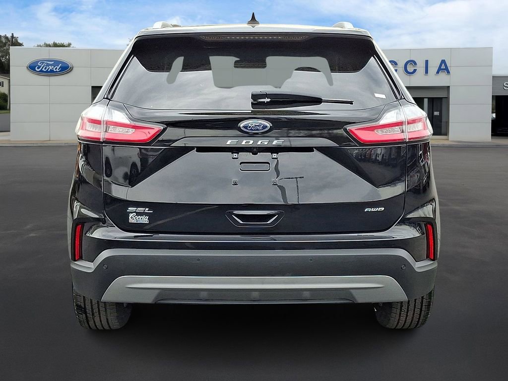 Certified 2022 Ford Edge SEL w/ Convenience Package image 5