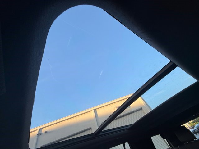 Certified 2025 Cadillac Escalade Premium Luxury w/ Touring Package image 5