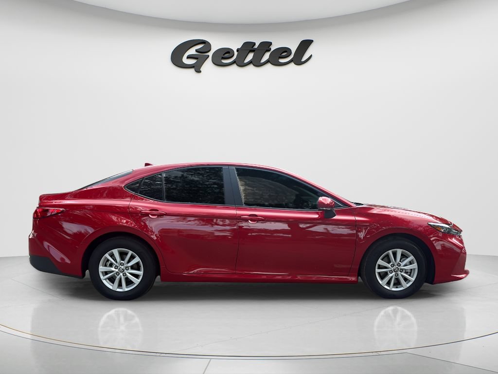 Used 2026 Toyota Camry LE FWD image 4