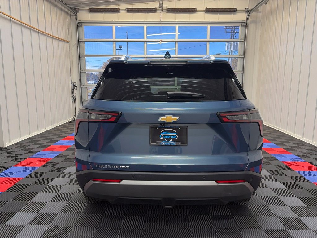 Used 2025 Chevrolet Equinox LT w/ Convenience Package II AWD/4WD image 5