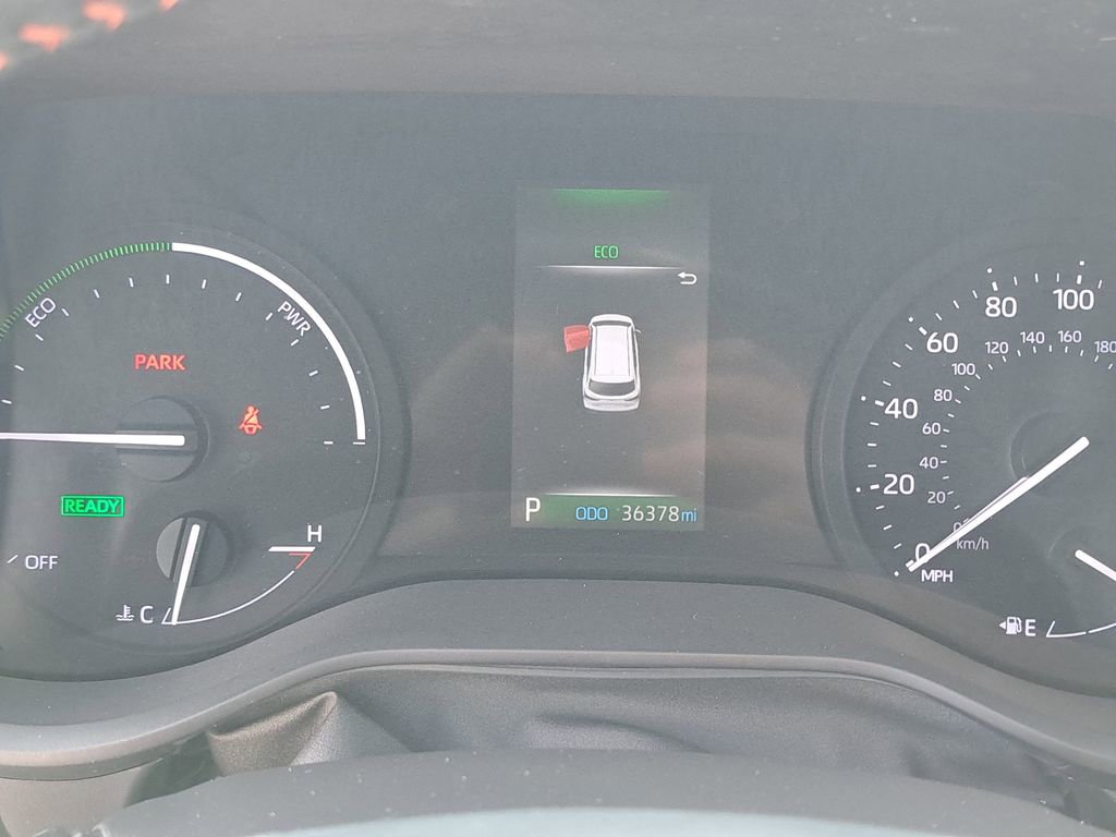 Used 2021 Toyota Sienna XSE w/ XSE Plus Package image 25