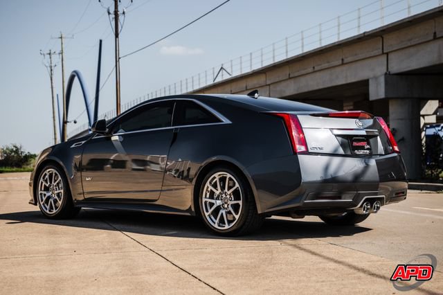 Used 2011 Cadillac CTS V w/ Wood Trim Package RWD image 9
