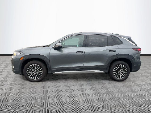 New 2025 Volkswagen Tiguan S AWD/4WD image 4