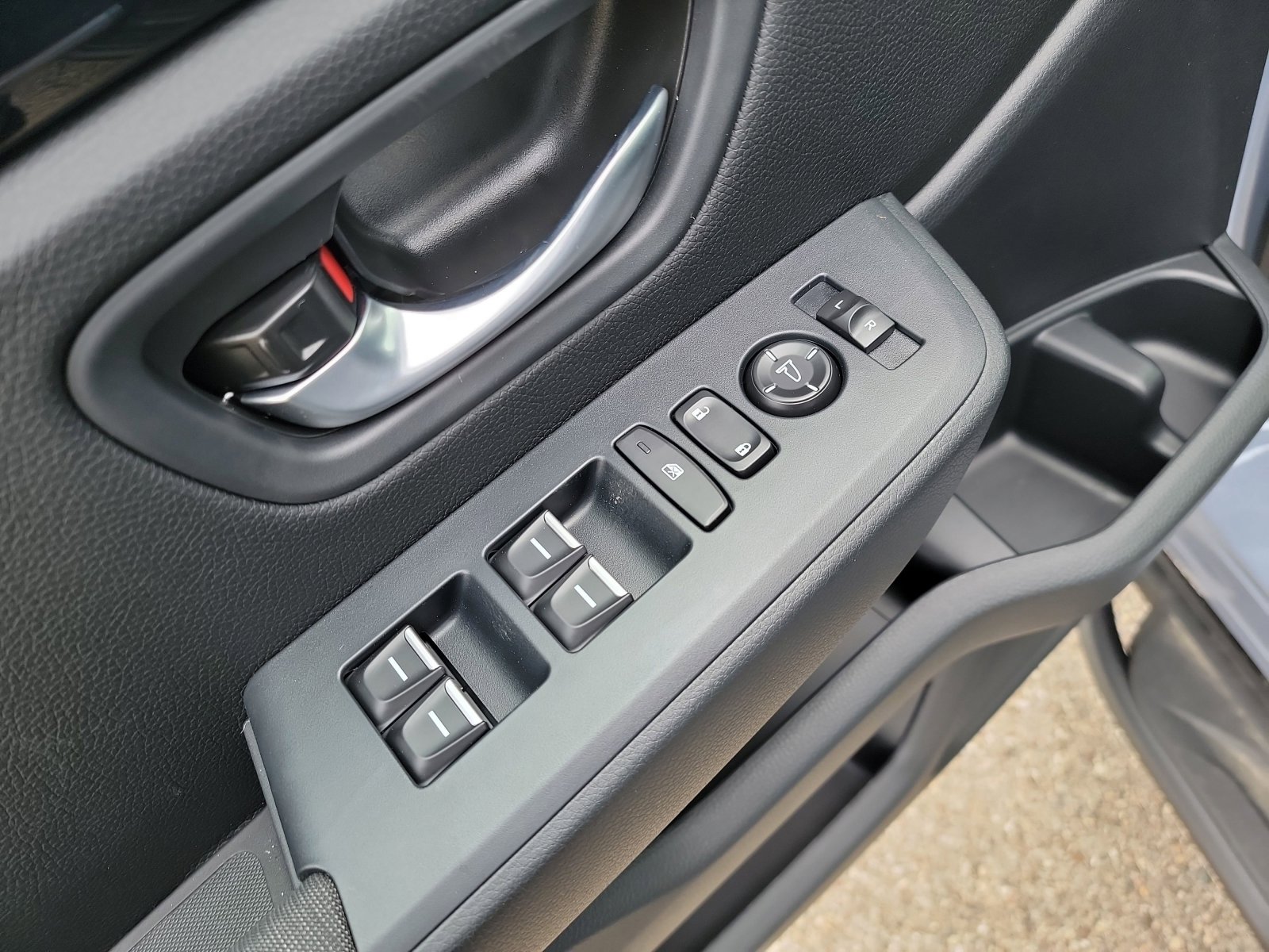 New 2026 Honda Pilot Sport image 14